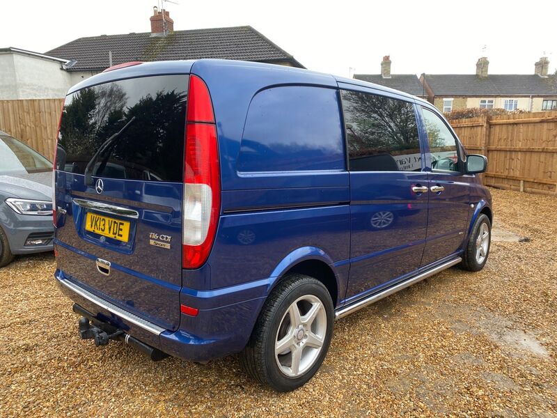 MERCEDES-BENZ VITO