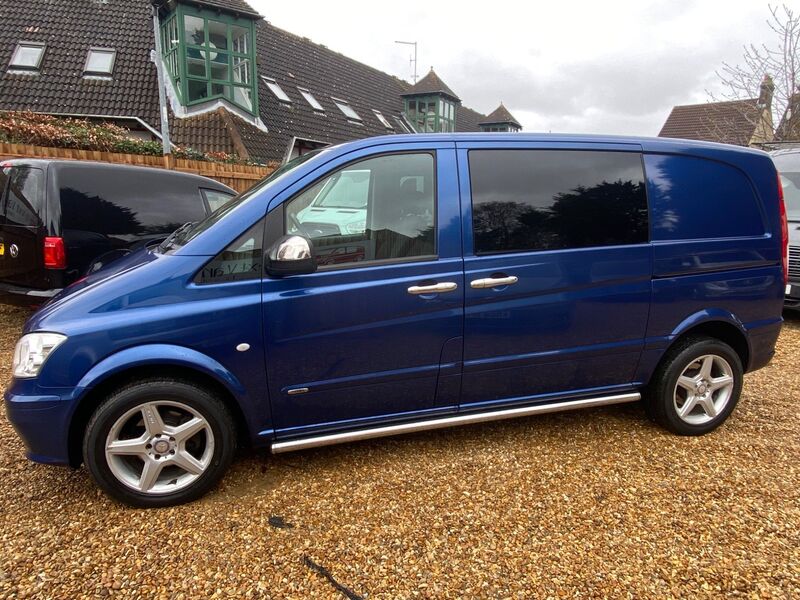 MERCEDES-BENZ VITO