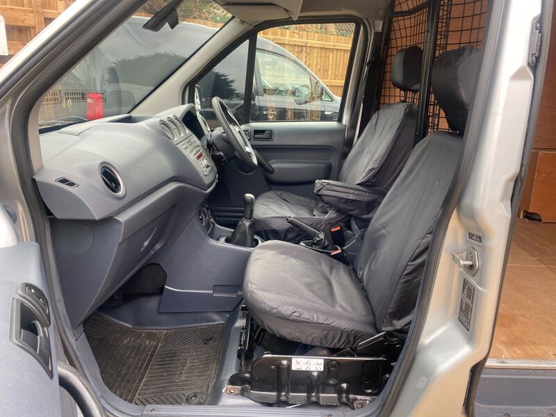 FORD TRANSIT CONNECT