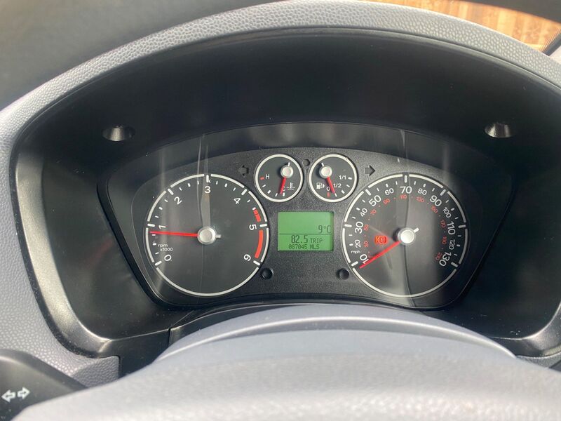 FORD TRANSIT CONNECT