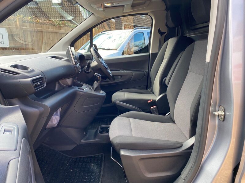 VAUXHALL COMBO