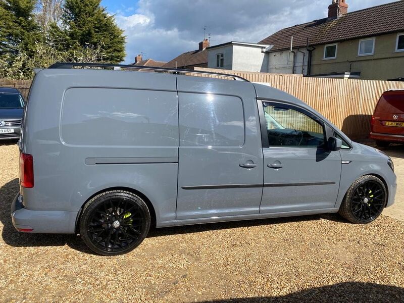 VOLKSWAGEN CADDY MAXI