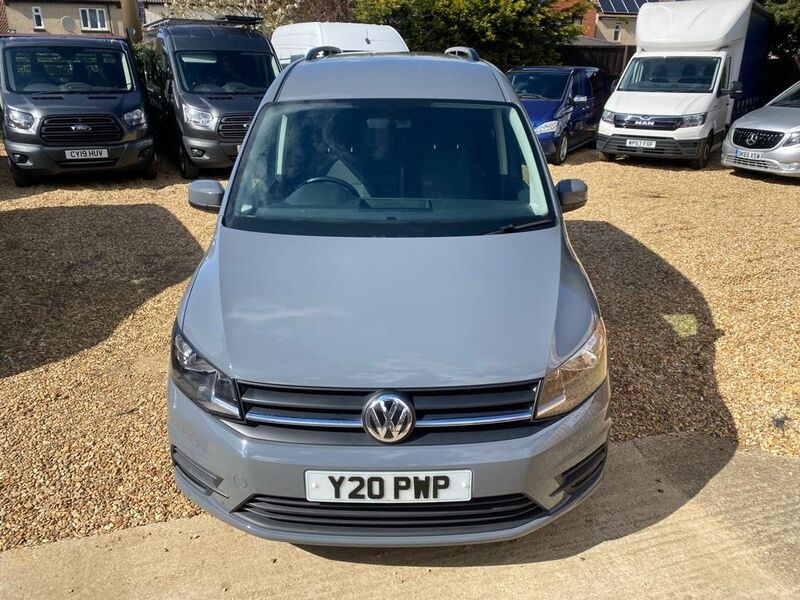 View VOLKSWAGEN CADDY MAXI 2.0 TDI C20 Highline DSG LWB Euro 6 (s/s) 6dr