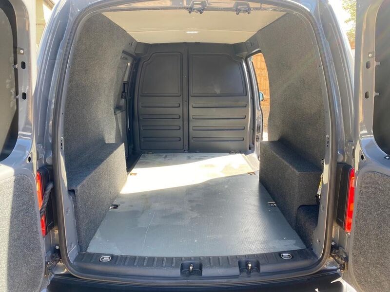 VOLKSWAGEN CADDY MAXI