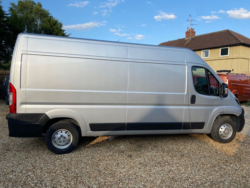 PEUGEOT BOXER