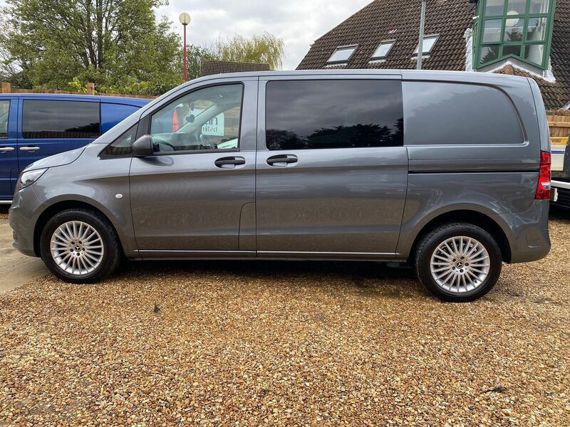 MERCEDES-BENZ VITO