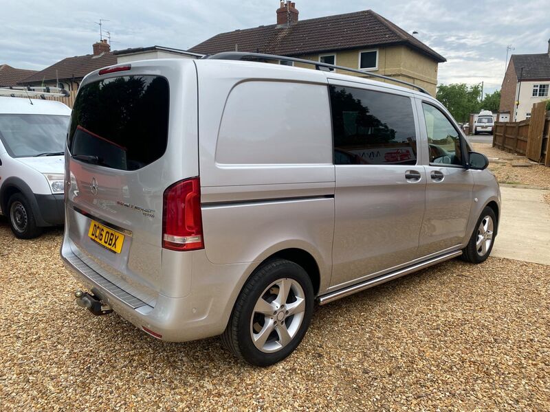 MERCEDES-BENZ VITO