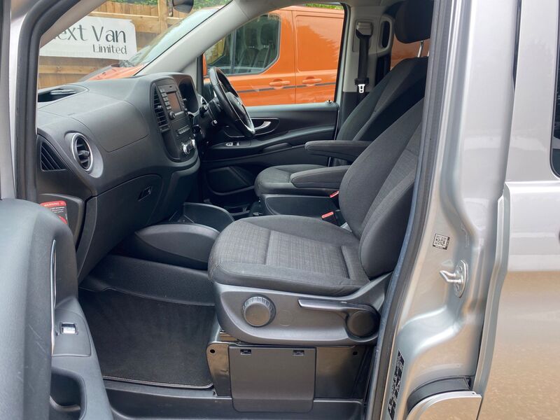 MERCEDES-BENZ VITO