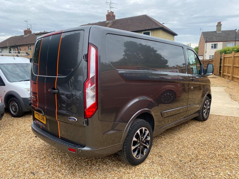 FORD TRANSIT CUSTOM