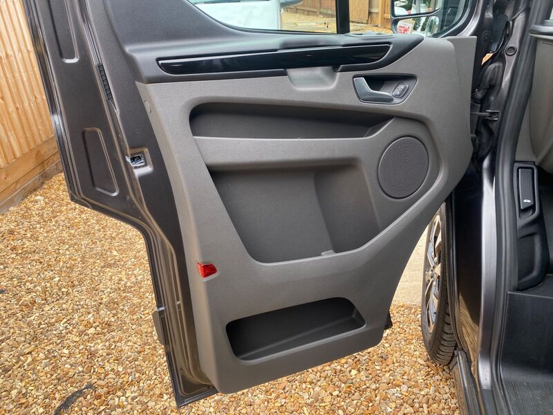 FORD TRANSIT CUSTOM
