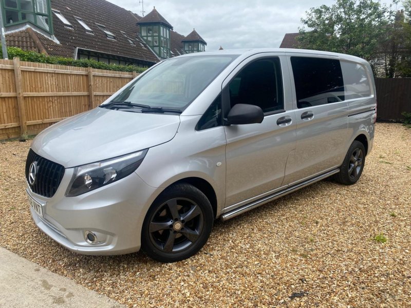 MERCEDES-BENZ VITO