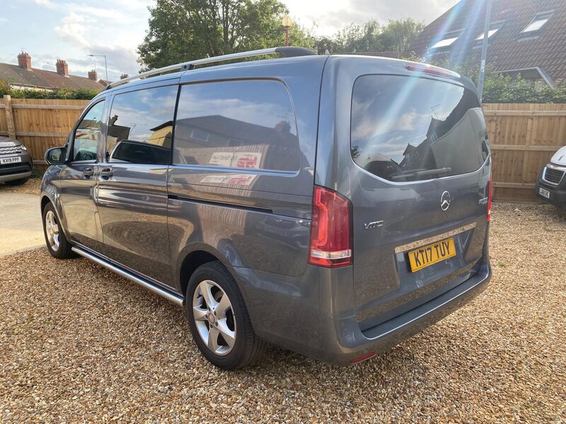 MERCEDES-BENZ VITO